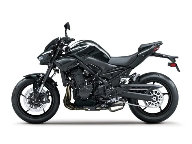 Left side studio view of the 2026 Kawasaki Z900 in Ebony with black frame